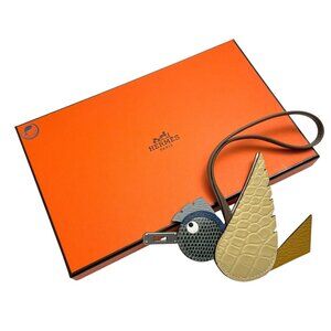 HERMES Exotic Birdy Bag Charm "Gris Fonce" Shiny Lizard & "Vanille" Matte Alliga
